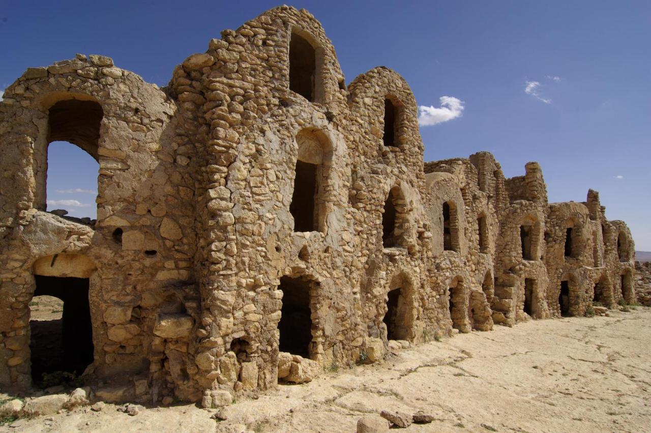 ホテル Ksar Jouamaa Medenine エクステリア 写真